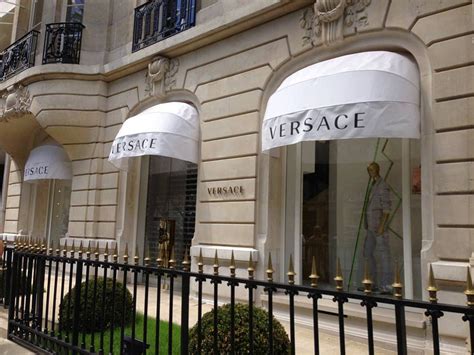 avenue montaigne paris chanel|51 montaigne paris 75008.